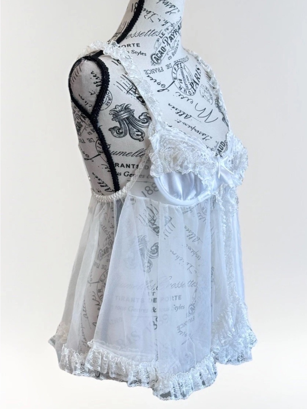 Y2K Secret Treasures White Lace Sheer Babydoll Nightgown Romantic Lingerie OS